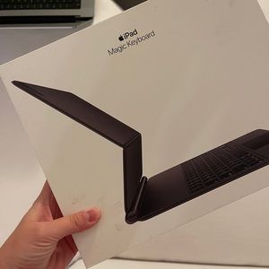 Apple Magic Keyboard for iPad Pro 12.9 inch
